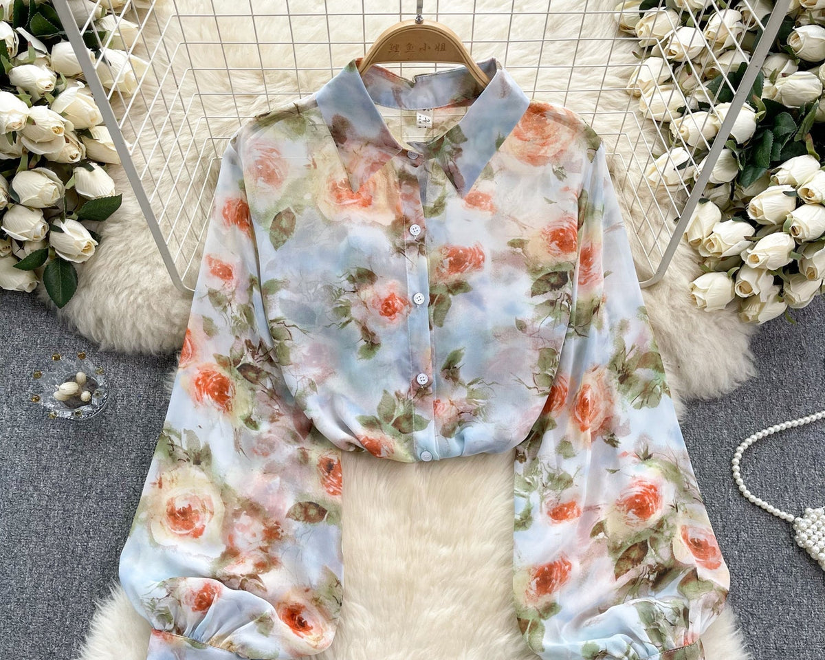 Bahar Çiçekli Desenli Şifon Bluz