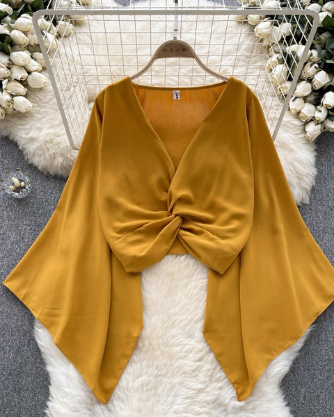 V-Yaka Kıvrımlı Düz Renk Şifon Bluz