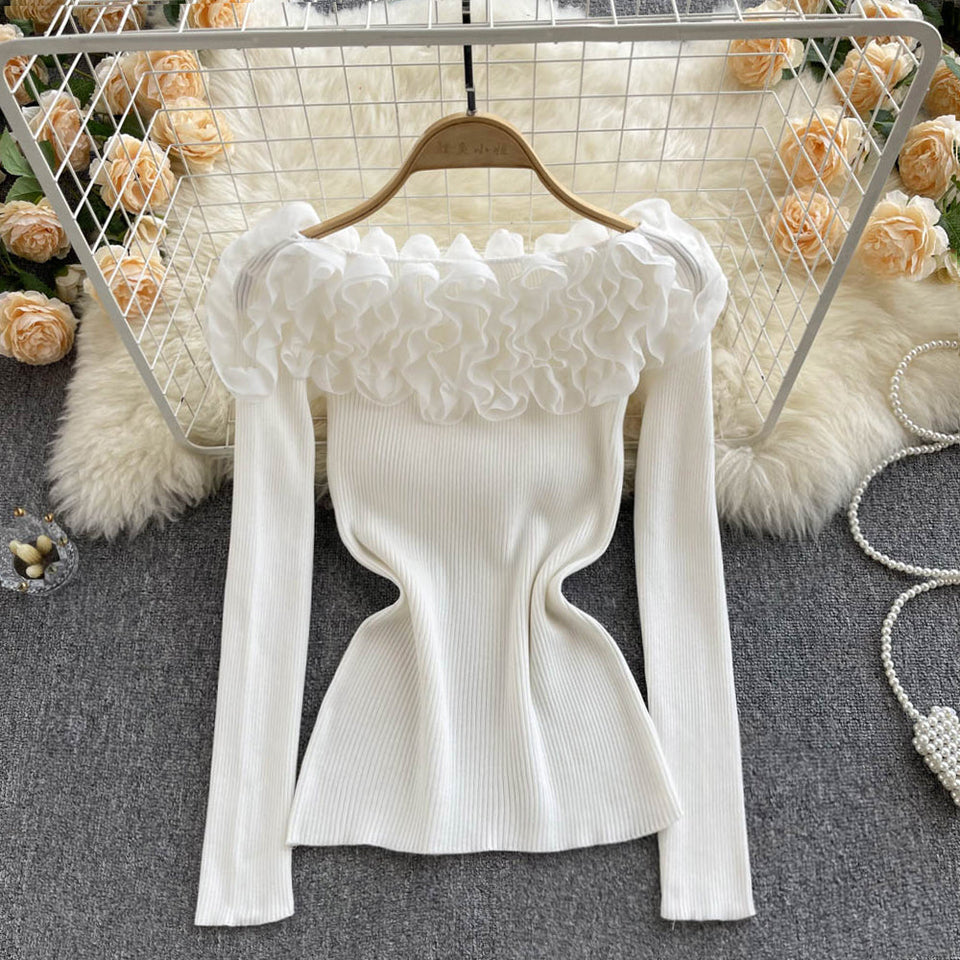 Askılı 3D Çiçek Desenli Triko Üst