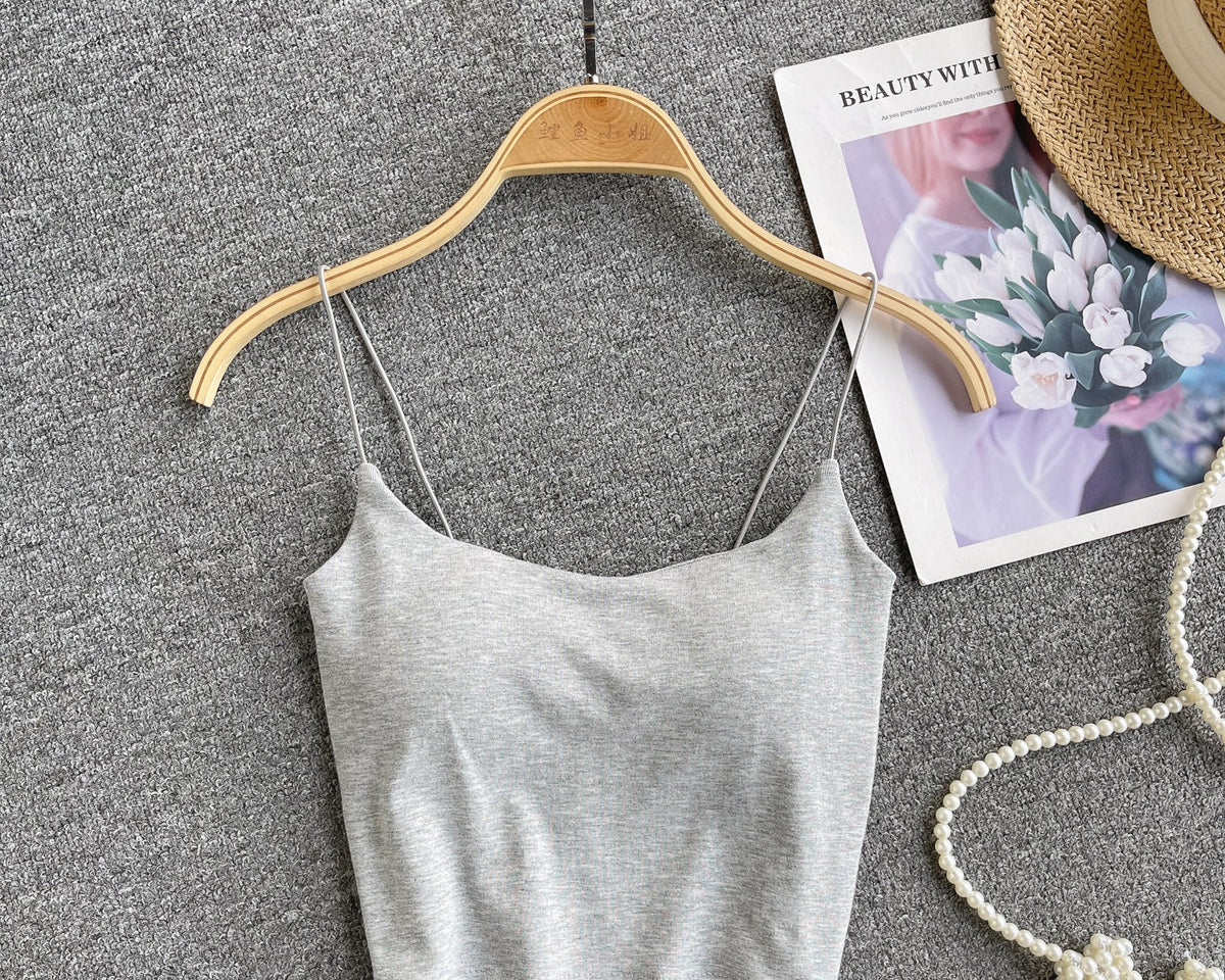 Basit Tasarım Şeker Renk Kolsuz Bluz