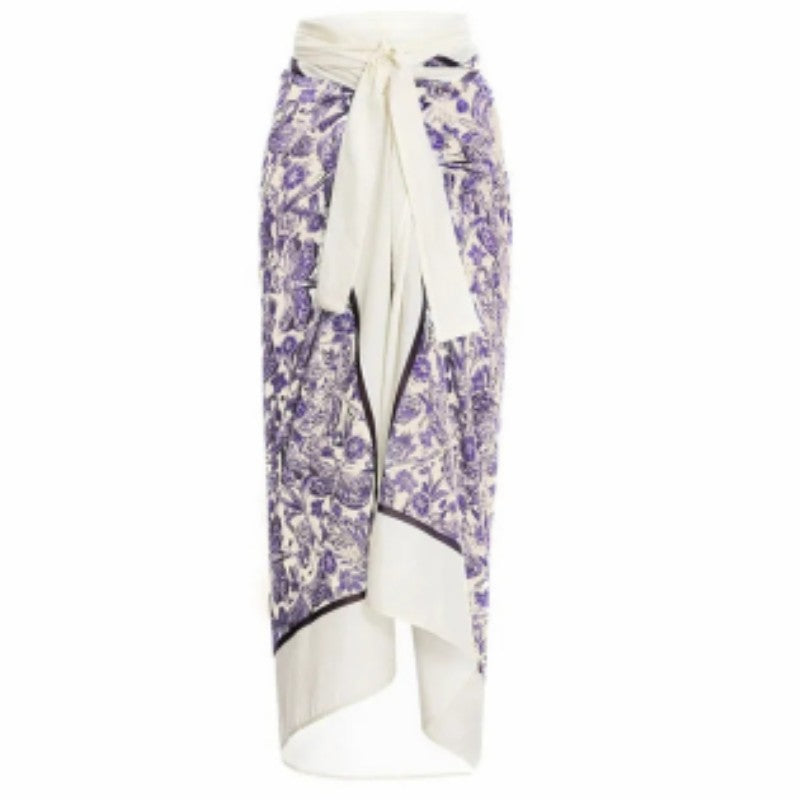 Çiçekli Mayo ve Dantel Detaylı Önlük Etek