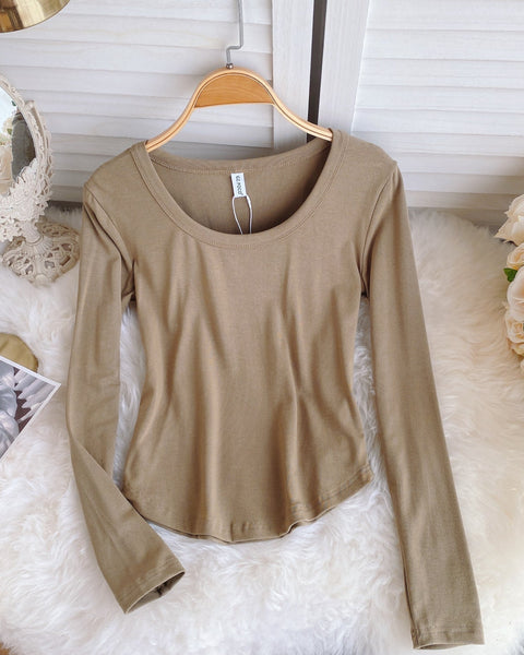 Basit Tasarım Şeker Renk T-Shirt