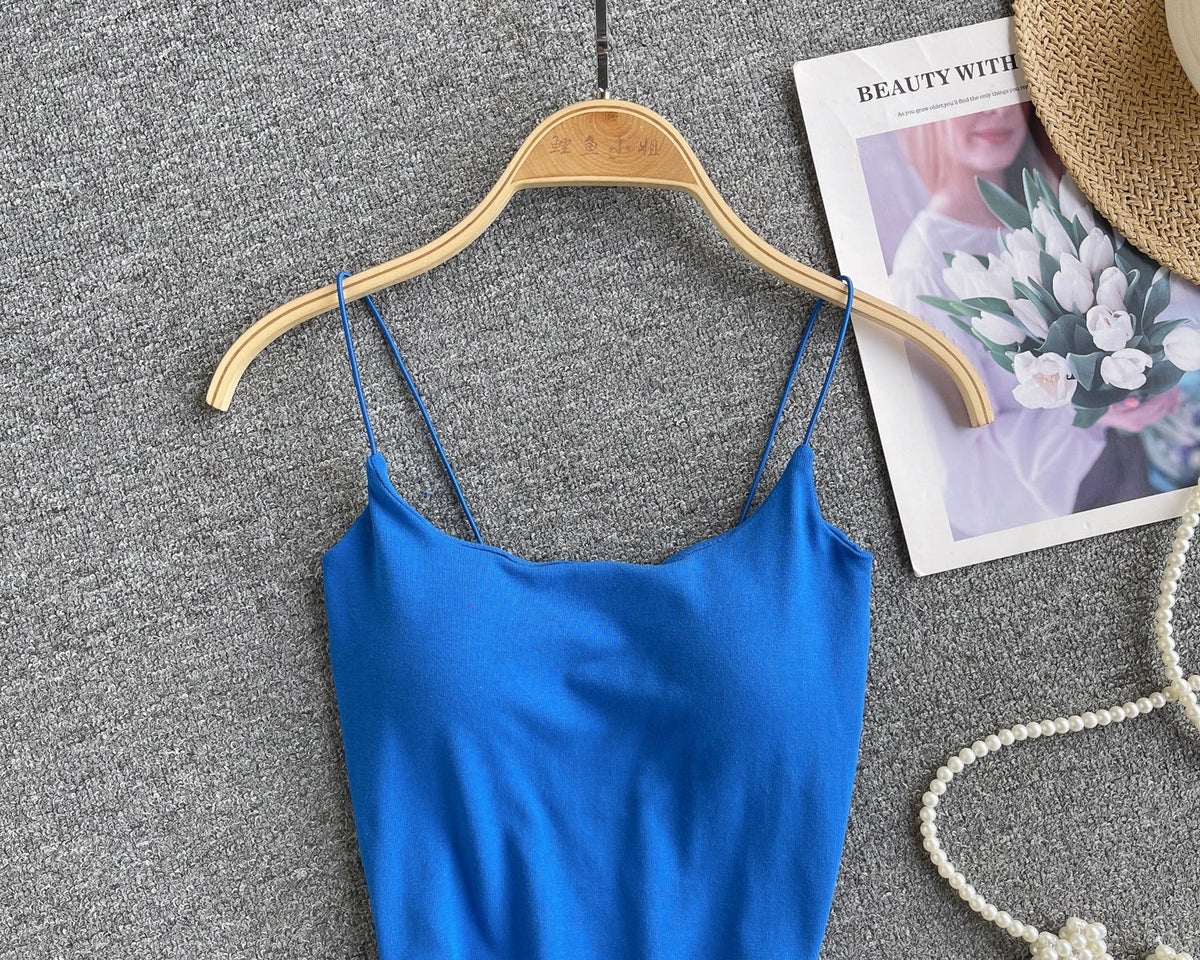 Basit Tasarım Şeker Renk Kolsuz Bluz