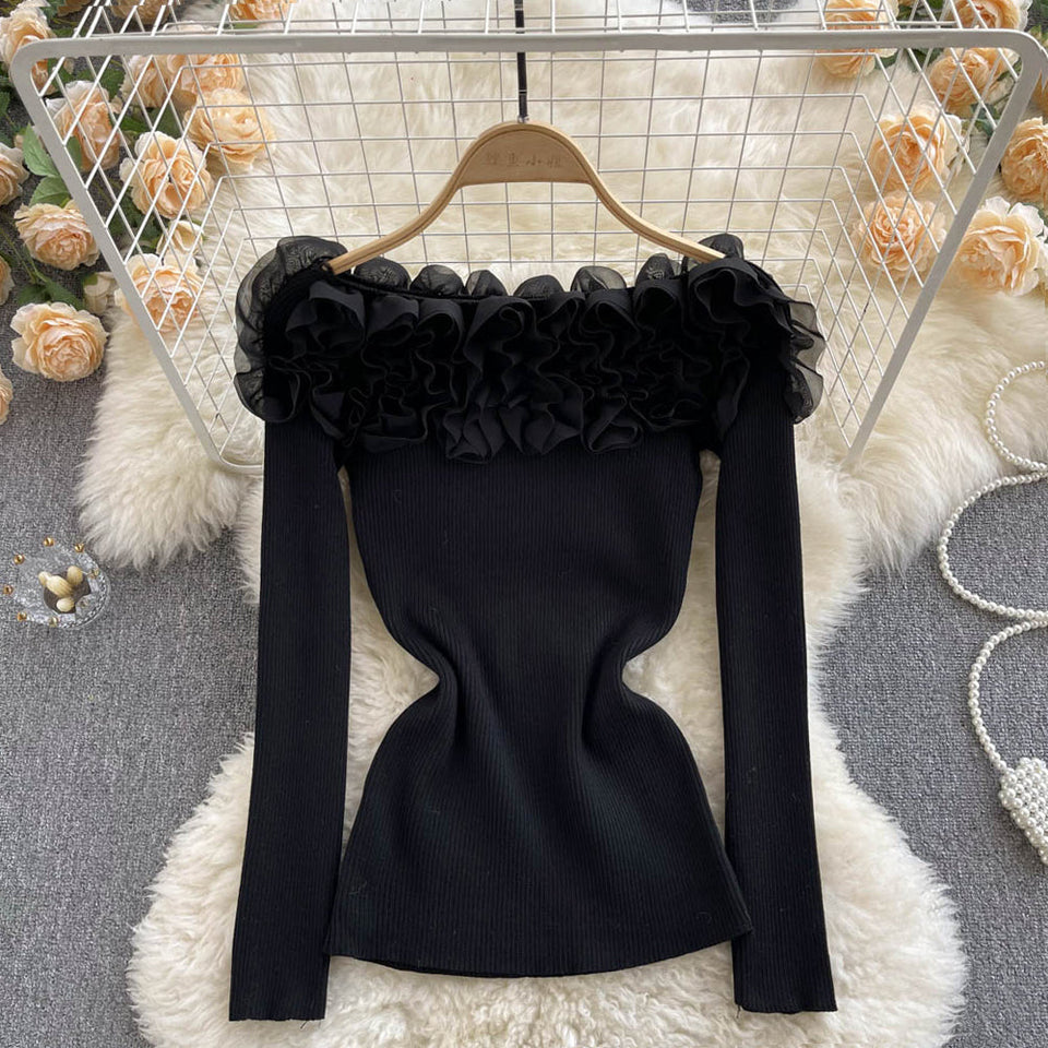 Askılı 3D Çiçek Desenli Triko Üst