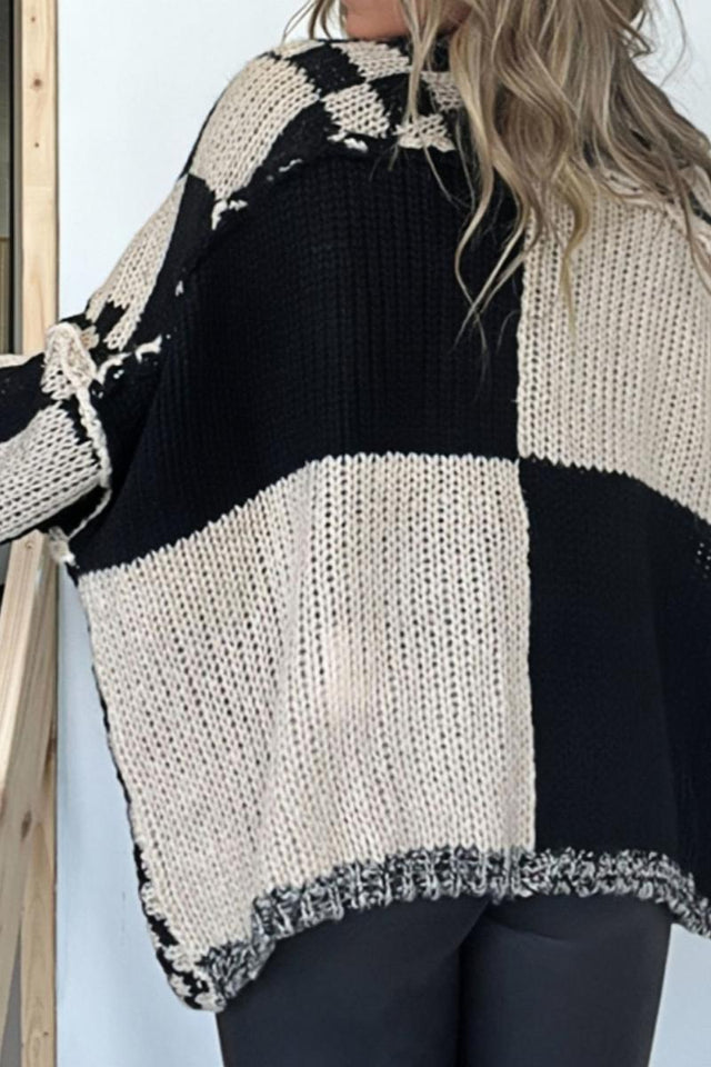 Açık Önlü ve Uzun Kollu Kareli Hırka