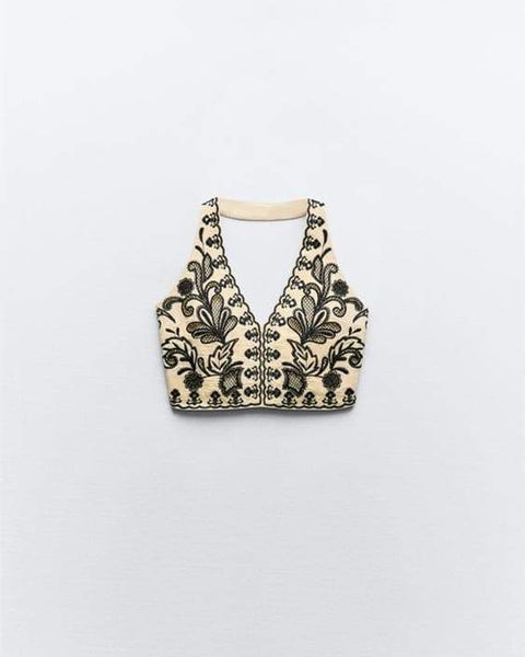 Cornelia – Çiçek Desenli Nakışlı Etek Seti