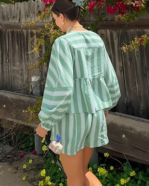 Çizgili Desenli Gömlek ve Şort Seti